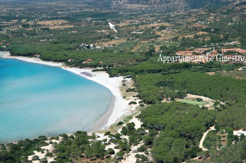 Appartamenti Le Ginestre e Gli Oleandri Cala Liberotto Esterno foto